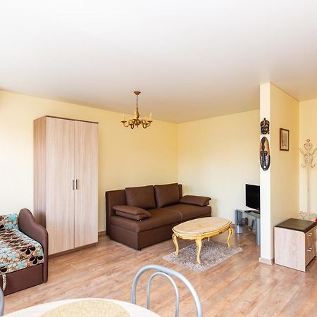 Golden Dune Apartment Κλαϊπέντα Εξωτερικό φωτογραφία
